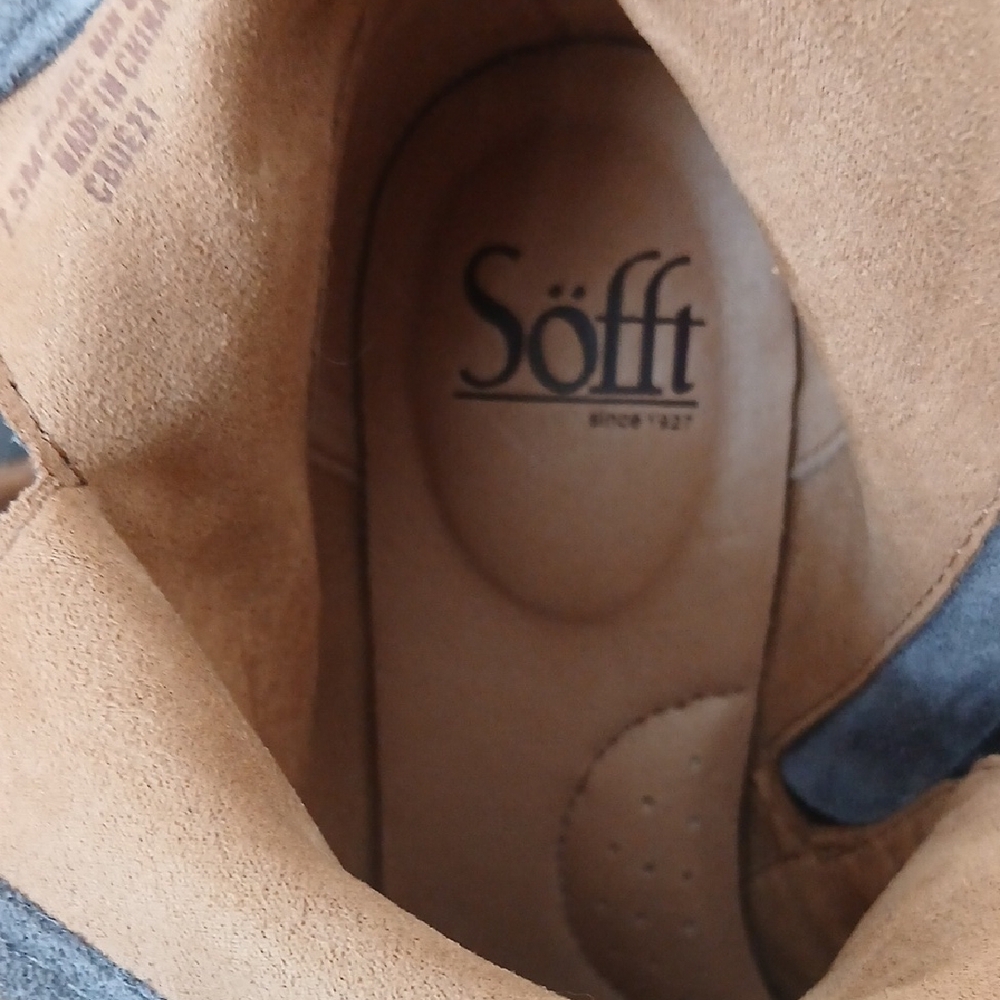 Sofft Blue Suede Ankle Booties with Studs - Picture 7 of 9